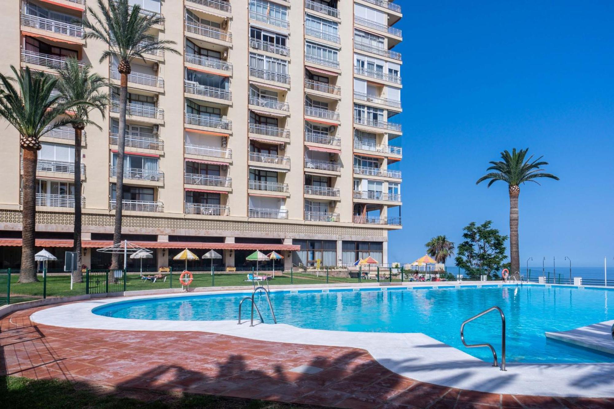 Fabuloso Apartamento Con Increibles Vistas Al Mar Torremolinos Kültér fotó